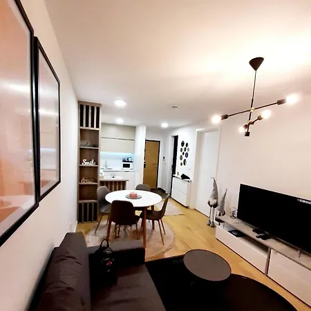 Apartment Winter Night Snjezna Dolina Jahorina